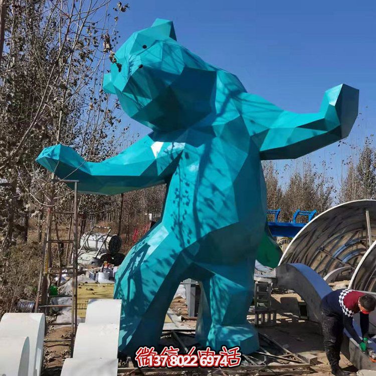 景觀雕塑設(shè)計與玻璃鋼結(jié)合