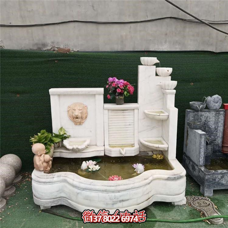 家居擺件，流水環(huán)繞庭院