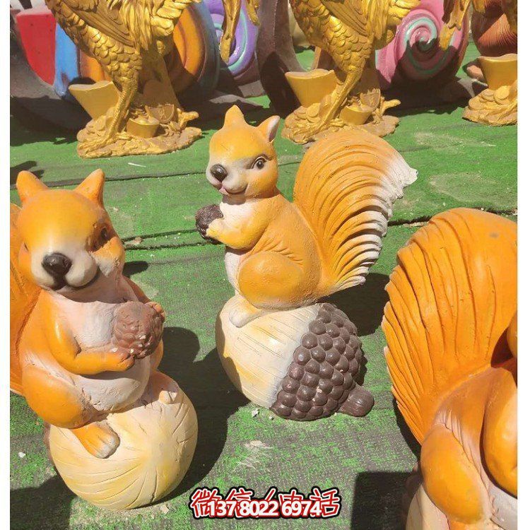 集游樂、景觀、動物園于一體的玻璃鋼仿真卡通動物游樂場