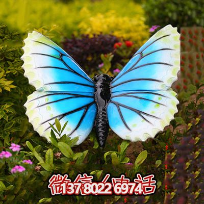 彩繪雕塑，點綴廣場，讓蝴蝶飛舞