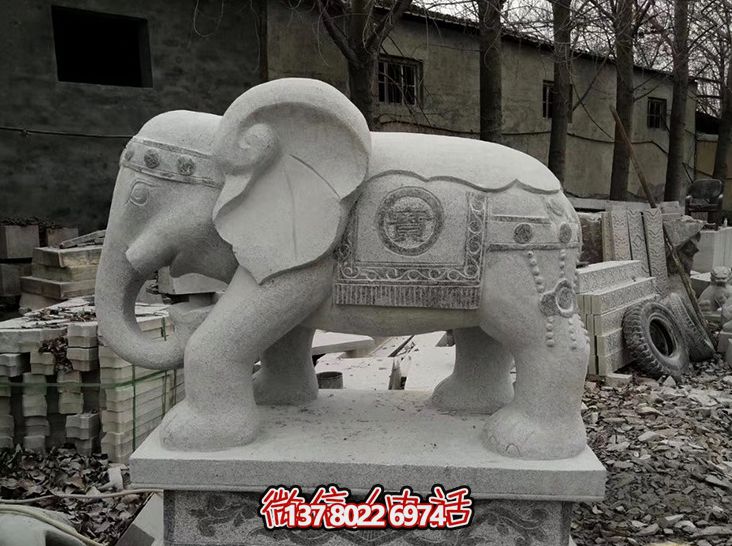 藝術(shù)風格的砂石大象浮雕雕塑